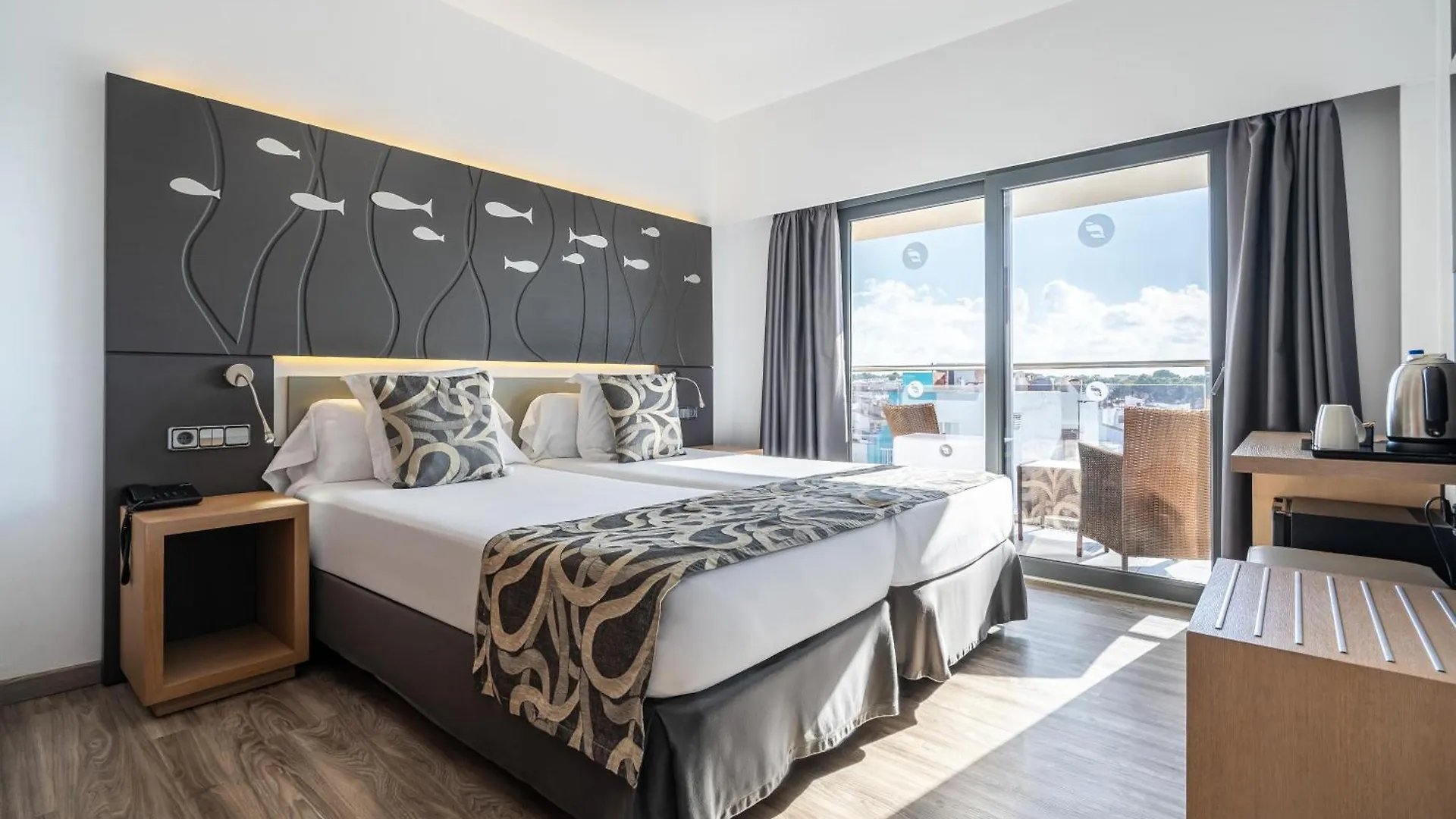 Hotel Thb Gran Bahia Can Picafort 4*,